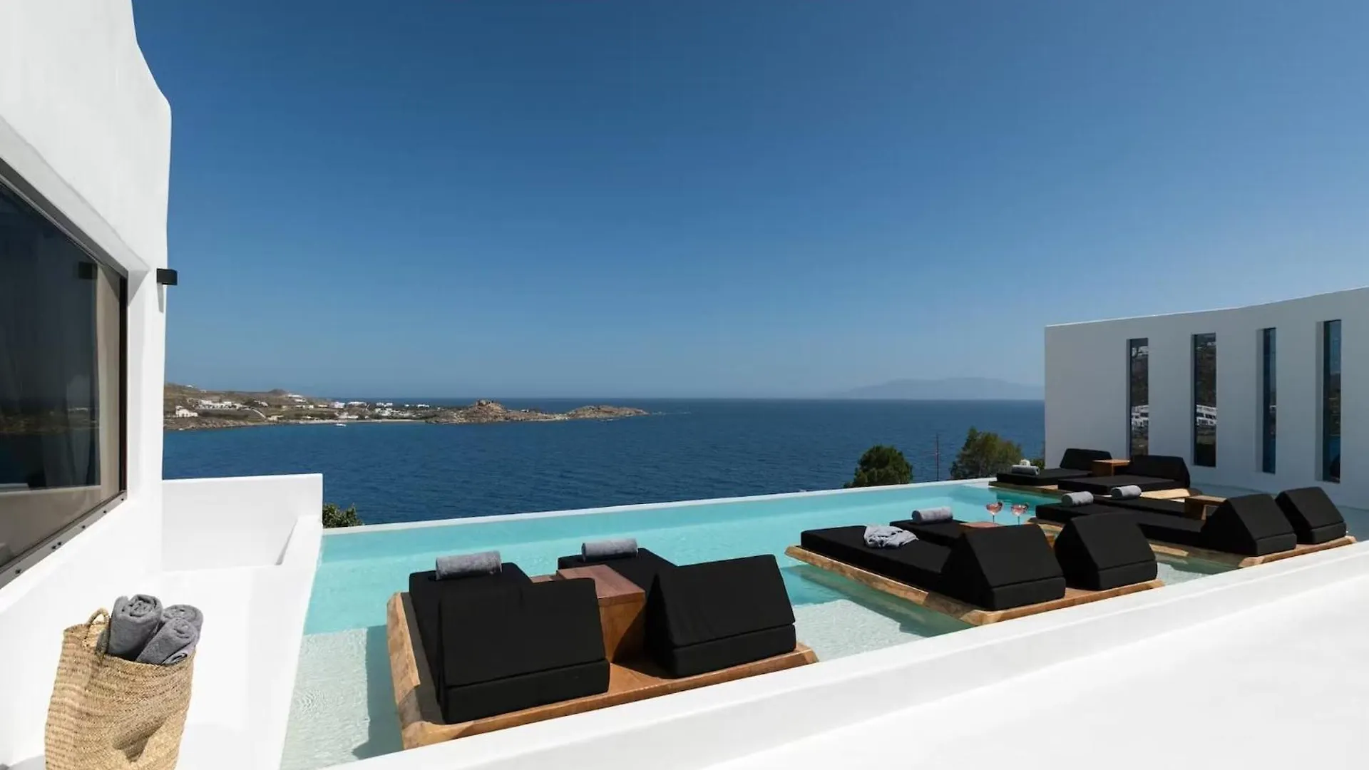 Villa With Aegean Sea Views 프사로우